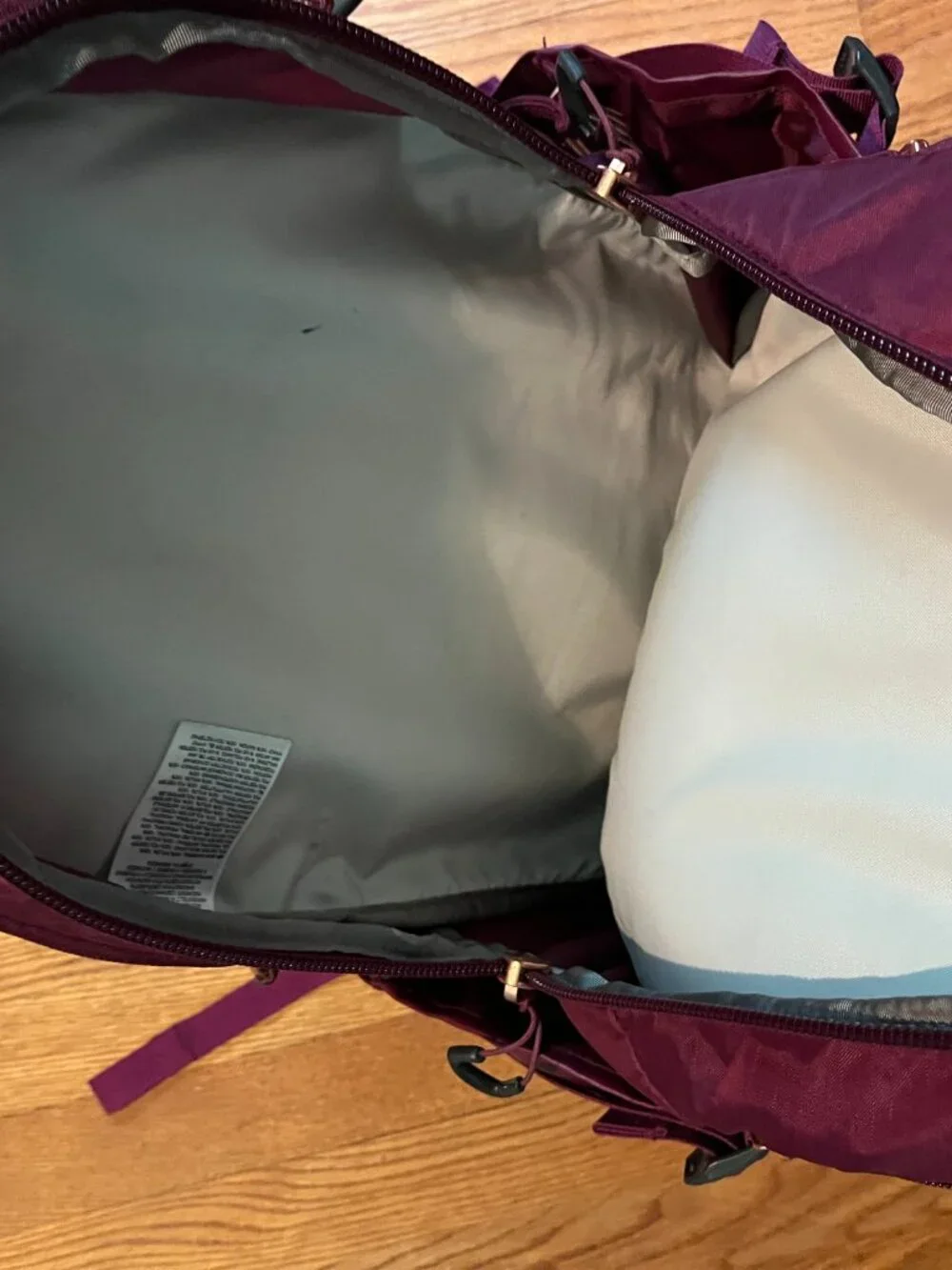 The North Face Recon 30L Luxe Backpack - Plum/Burgundy with Rose Gold Accents